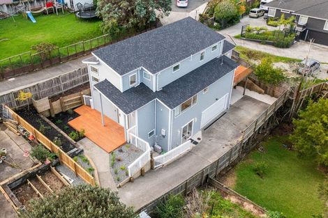 Photo of property in 14a Crystal Avenue, Glendene, Auckland, 0602