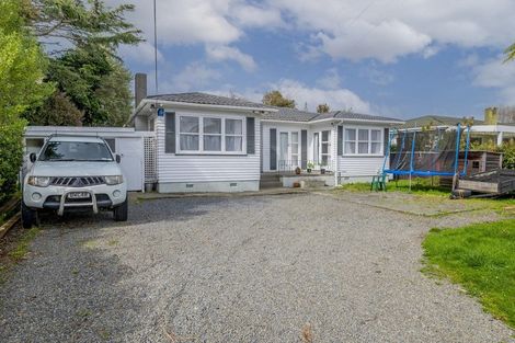 Photo of property in 148 Arawhata Road, Paraparaumu, 5032