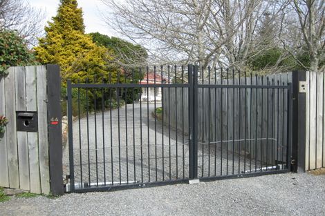 Photo of property in 44 Mcmaster Street, Greytown, 5712