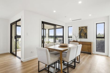 Photo of property in 16c Egremont Street, Belmont, Auckland, 0622