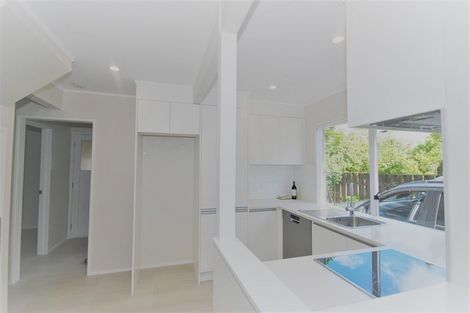 Photo of property in 2/32 Moana Avenue, Onehunga, Auckland, 1061