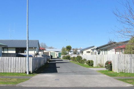 Photo of property in 27e Breckons Avenue, Nawton, Hamilton, 3200