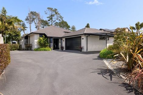 Photo of property in 45 Teal Place, Pyes Pa, Tauranga, 3112