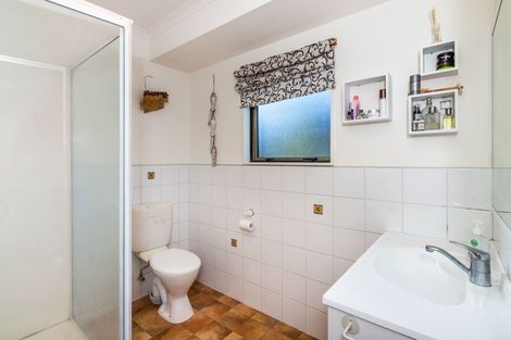 Photo of property in 25 Vaucluse Drive, Nukuhau, Taupo, 3330