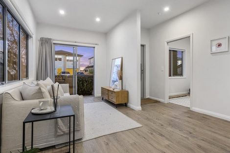 Photo of property in 8 Myland Drive, Hobsonville, Auckland, 0616