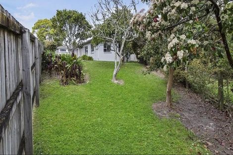 Photo of property in 2/22 Daytona Road, Henderson, Auckland, 0610