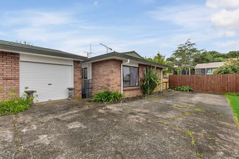 Photo of property in 2/3 Eagle Place, Red Beach, 0932