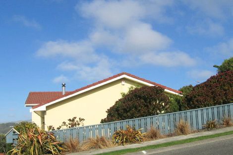 Photo of property in 22 Bodmin Terrace, Camborne, Porirua, 5026