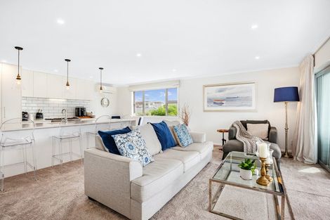 Photo of property in 5 Lucern Lane, Petone, Lower Hutt, 5012