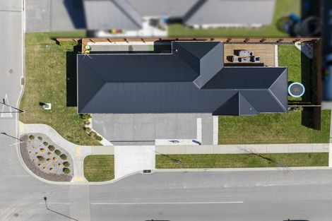 Photo of property in 30 Mcquillan Avenue, Woodend, 7610
