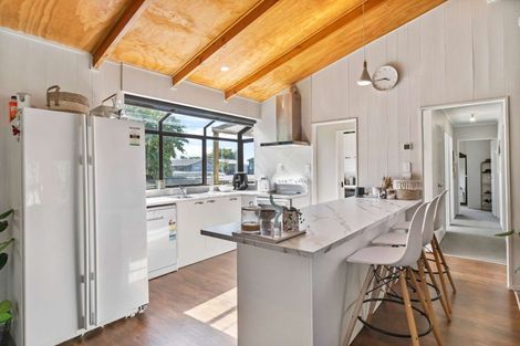 Photo of property in 34 Sunline Place, Ngongotaha, Rotorua, 3010