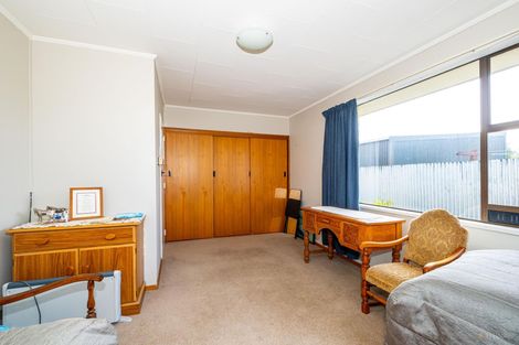 Photo of property in 35 Innes Street, Waimate, 7924