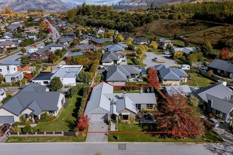 Photo of property in 5 Crawford Place, Lake Hayes, Queenstown, 9304