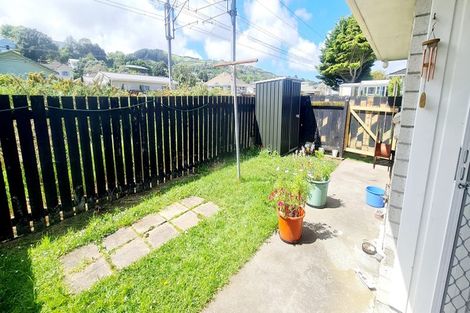Photo of property in 10/10 Rawson Street, Tawa, Wellington, 5028