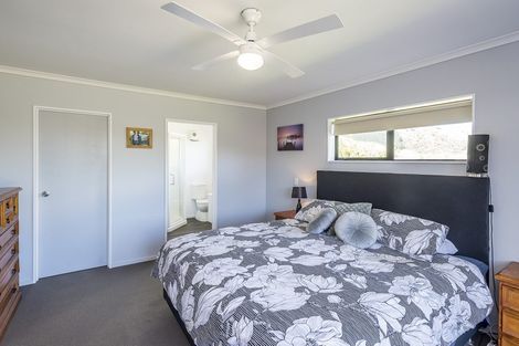 Photo of property in 7 Fytfield Place, Paraparaumu, 5032