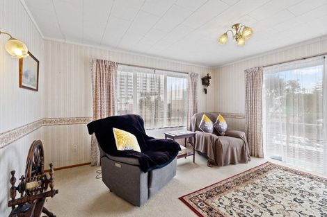 Photo of property in 18a Moenui Avenue, Orewa, 0931