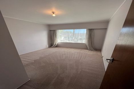 Photo of property in 2/142 Birkdale Road, Birkdale, Auckland, 0626