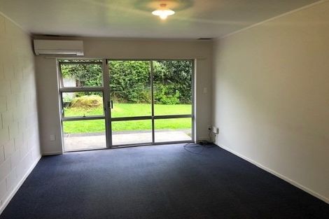 Photo of property in 2/100 Lynwood Road, New Lynn, Auckland, 0600