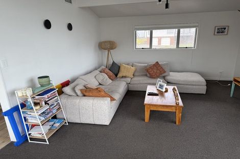 Photo of property in 3 Rydal Place, Southgate, Wellington, 6023