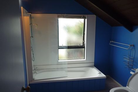 Photo of property in 4/64a Birkdale Road, Birkdale, Auckland, 0626