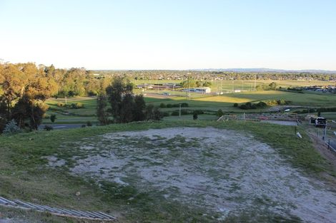 Photo of property in 80 Oak Road, Poraiti, Napier, 4112