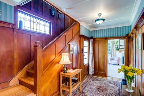 Photo of property in 115 Thompson Road, Bluff Hill, Napier, 4110