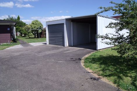 Photo of property in 2/39 Buckingham Crescent, Manukau, Auckland, 2025