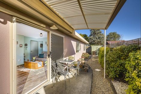 Photo of property in 3/427 Gloucester Street, Taradale, Napier, 4112
