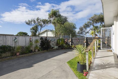 Photo of property in 274 Lytton Road, Elgin, Gisborne, 4010