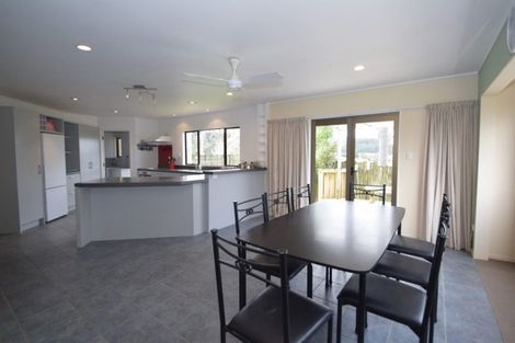 Photo of property in 236 Kaipara Flats Road, Dome Forest, Warkworth, 0981