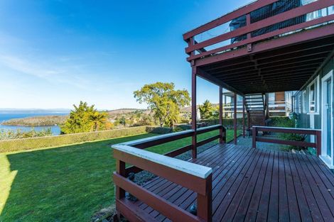 Photo of property in 43 Wakeman Road, Acacia Bay, Taupo, 3330