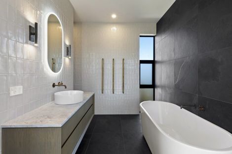 Photo of property in Kawarau Heights, 15 Kawarau Heights Boulevard, Lake Hayes, Queenstown, 9304