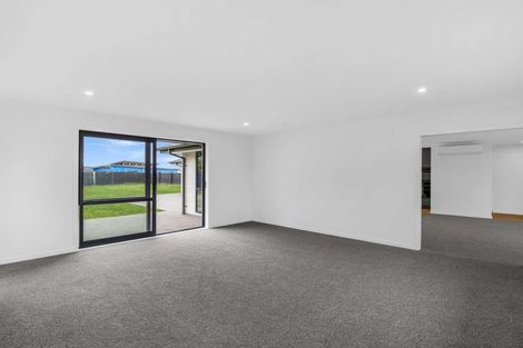 Photo of property in 1 Roach Lane, Amberley, 7481