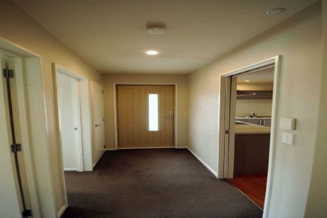 Photo of property in 48 Thackeray Place, Waltham, Christchurch, 8023