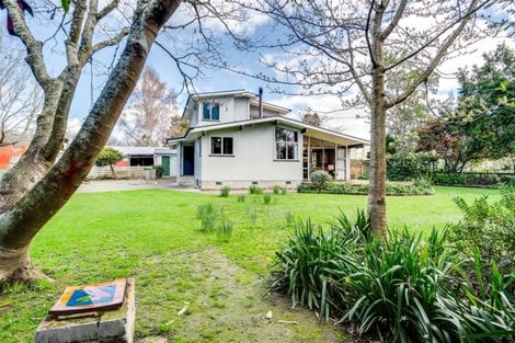 Photo of property in 22 Shanly Street, Waipawa, 4210