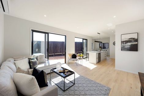 Photo of property in 37 Taahunui Rise, Peacocke, Hamilton, 3206