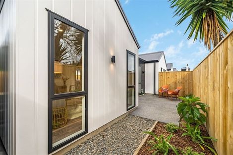 Photo of property in 5/6 Exchange Street, Ebdentown, Upper Hutt, 5018