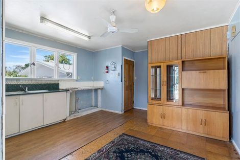 Photo of property in 86 Ennis Avenue, Pakuranga Heights, Auckland, 2010