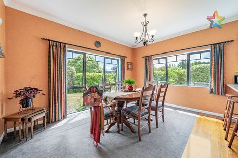 Photo of property in 6a Marua Palm Grove, Timberlea, Upper Hutt, 5018