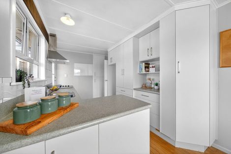 Photo of property in 26 Wavell Crescent, Lansdowne, Masterton, 5810