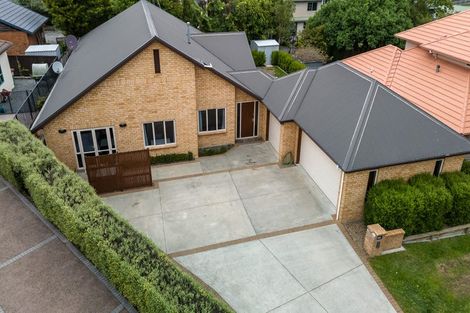 Photo of property in 8 Oakmont Place, Rototuna, Hamilton, 3210