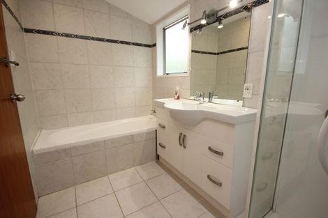 Photo of property in 143 Mount Pleasant Road, Mount Pleasant, Christchurch, 8081