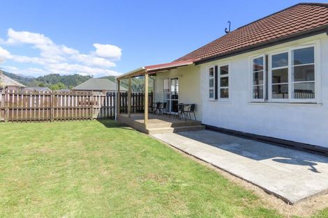 Photo of property in 4 Plaskett Street, Reefton, 7830