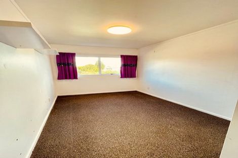 Photo of property in 24 Eastdale Road, Avondale, Auckland, 1026