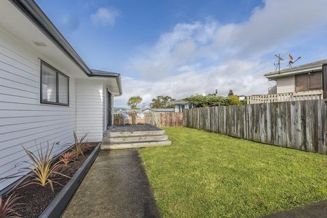 Photo of property in 6a Matatiro Street, Titahi Bay, Porirua, 5022