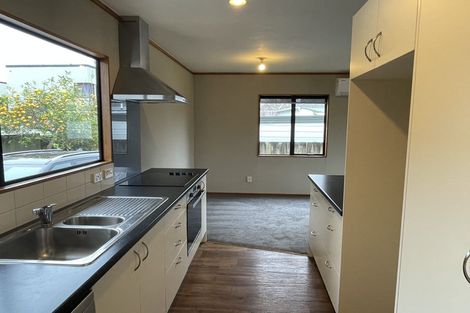 Photo of property in 90a Edgecumbe Road, Tauranga, 3110