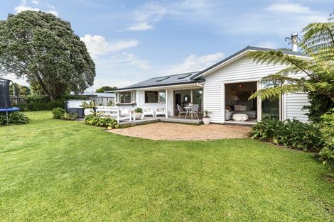 Photo of property in 18a Russell Drive, Oakura, 4314