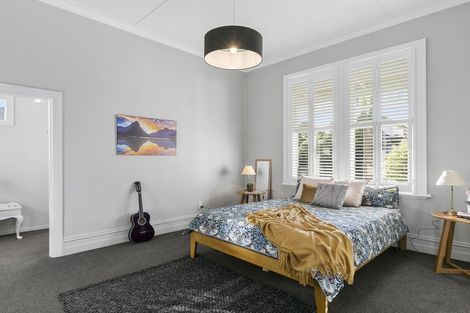 Photo of property in 84 Tomahawk Road, Andersons Bay, Dunedin, 9013