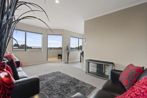 Photo of property in 19 Annandale Street, Lynmouth, New Plymouth, 4310