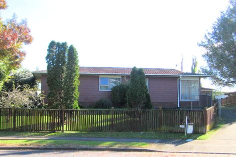 Photo of property in 8 Coty Place, Clover Park, Auckland, 2019